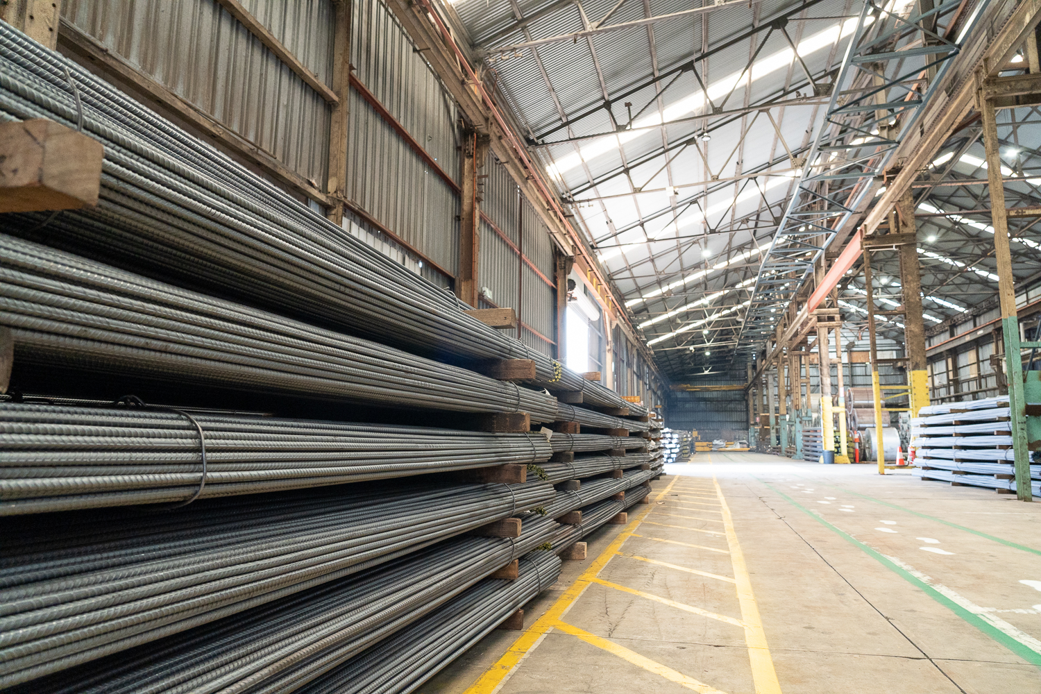 Himount Steel industrial stock yard and supply support
