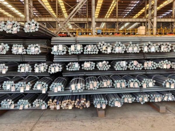 Round steel bar warehouse stock